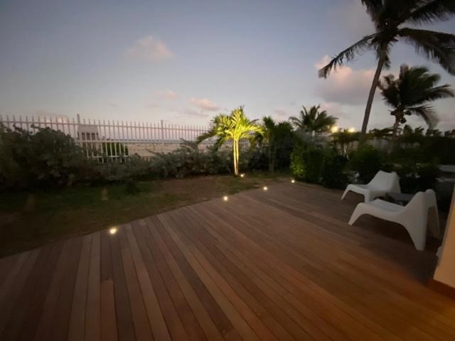 Princess Mahault - Beachfront - Orient Bay - Luxury Apartment المظهر الخارجي الصورة
